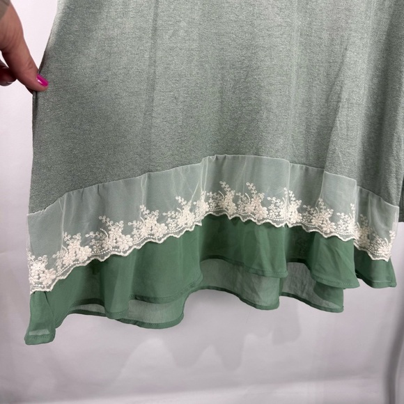 Kori America Green Lace Trim Tunic Size Large - Picture 4 of 7